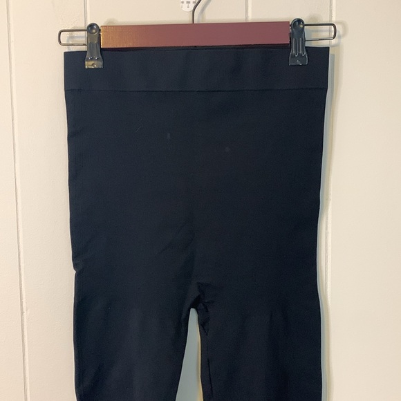 BLANQI Black Highwaist Everyday Leggings Size Small - Picture 6 of 7